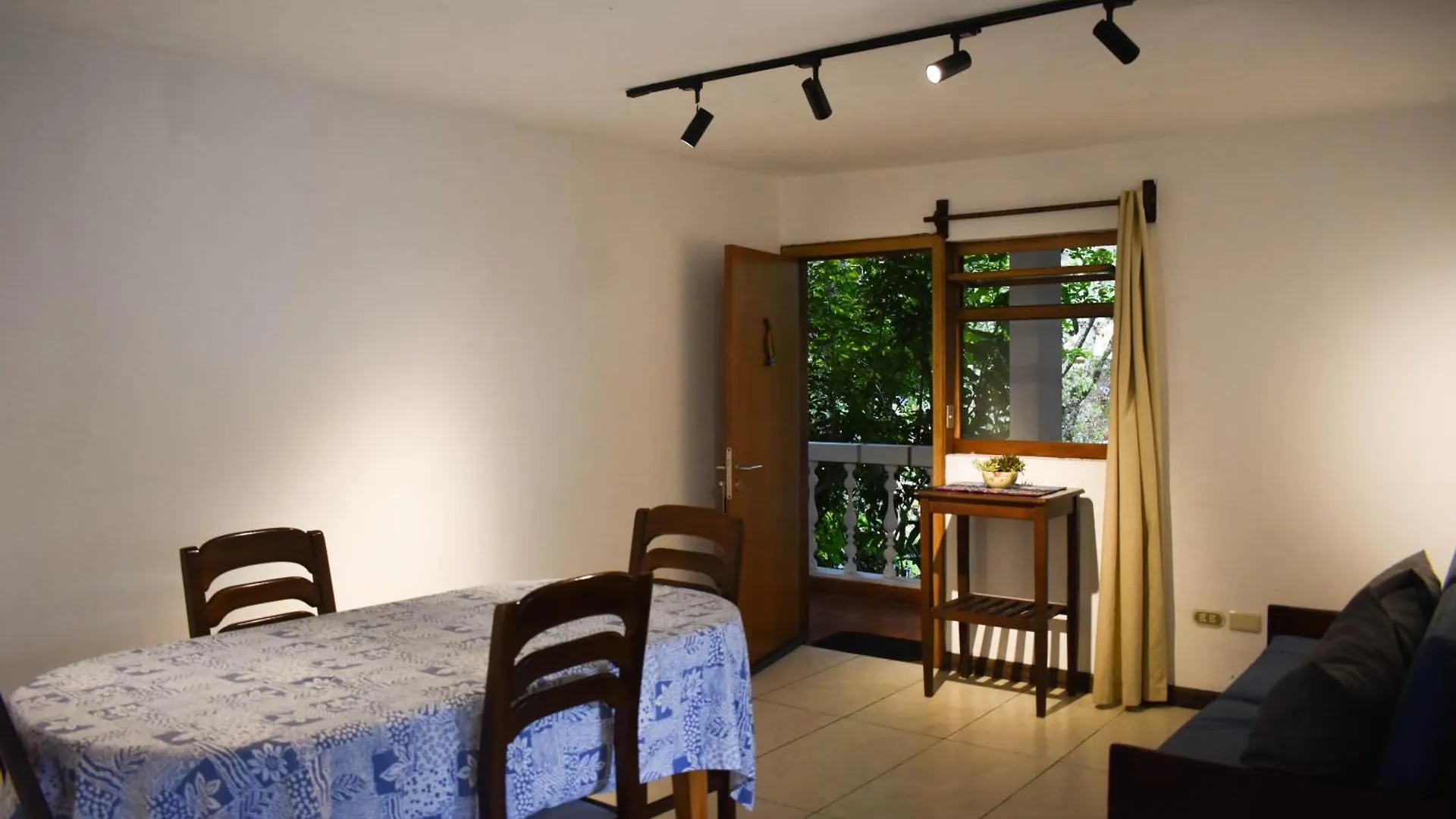 Apartamentos Otorongo Cuenca Ecuador Lägenhetshotell