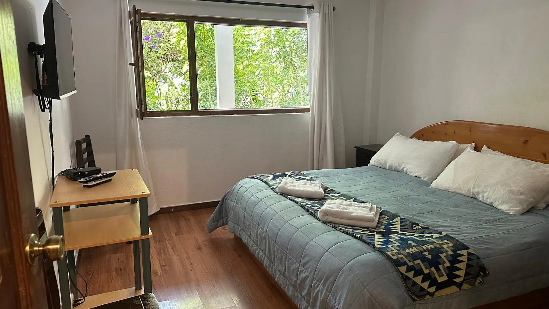 アパートホテル Apartamentos Otorongo Cuenca Ecuador