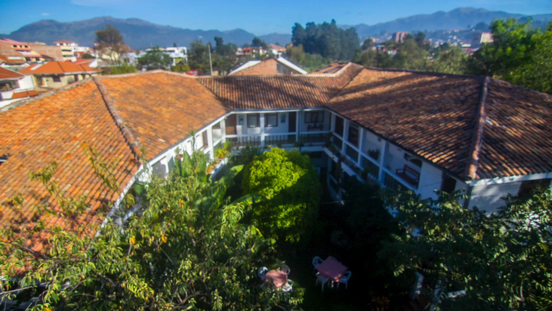 アパートホテル Apartamentos Otorongo Cuenca Ecuador