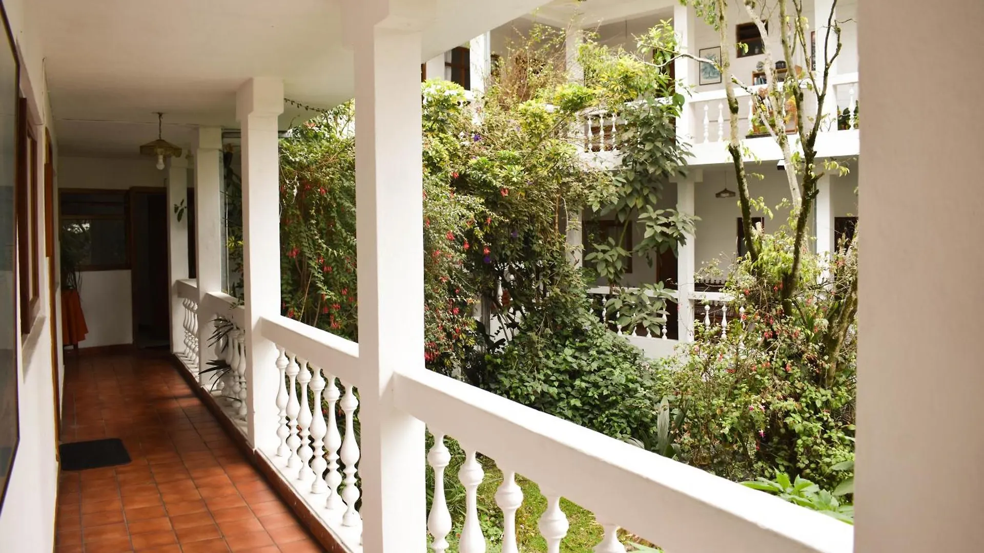 Apartamentos Otorongo Cuenca Ecuador Lejlighedshotel